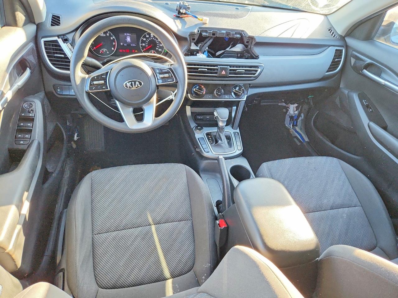 2021 KIA SELTOS LX photo 15