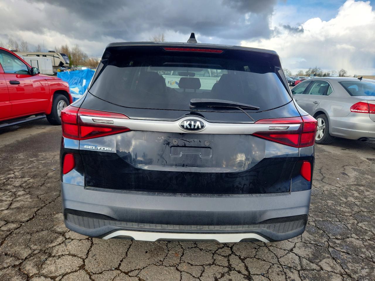 2021 KIA SELTOS LX photo 11