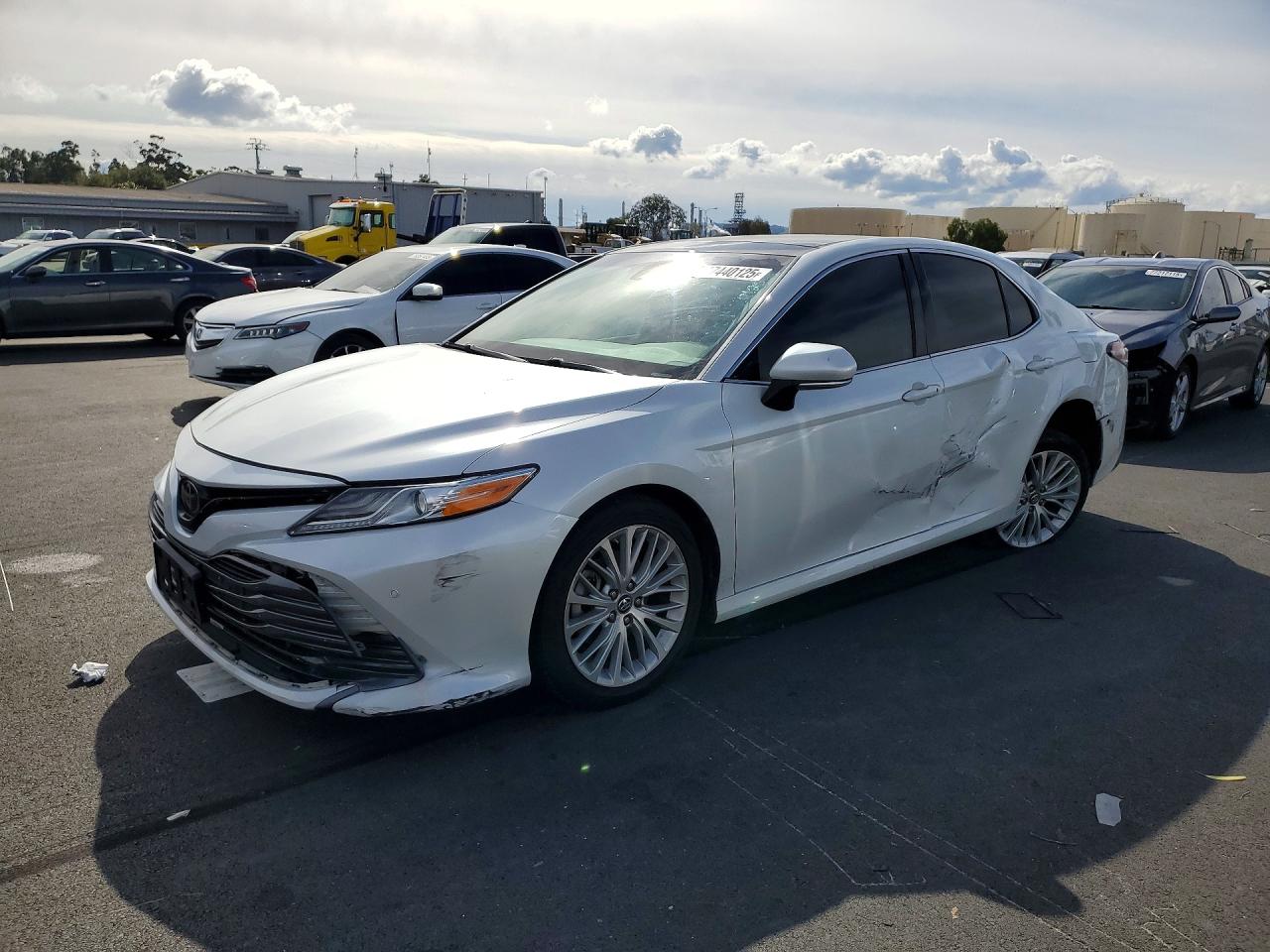 2018 TOYOTA CAMRY