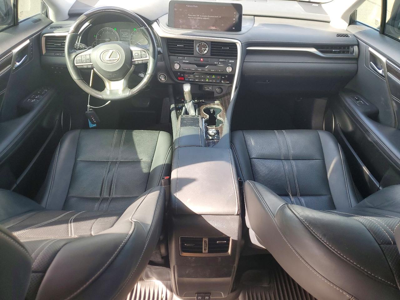 2020 LEXUS RX photo 15