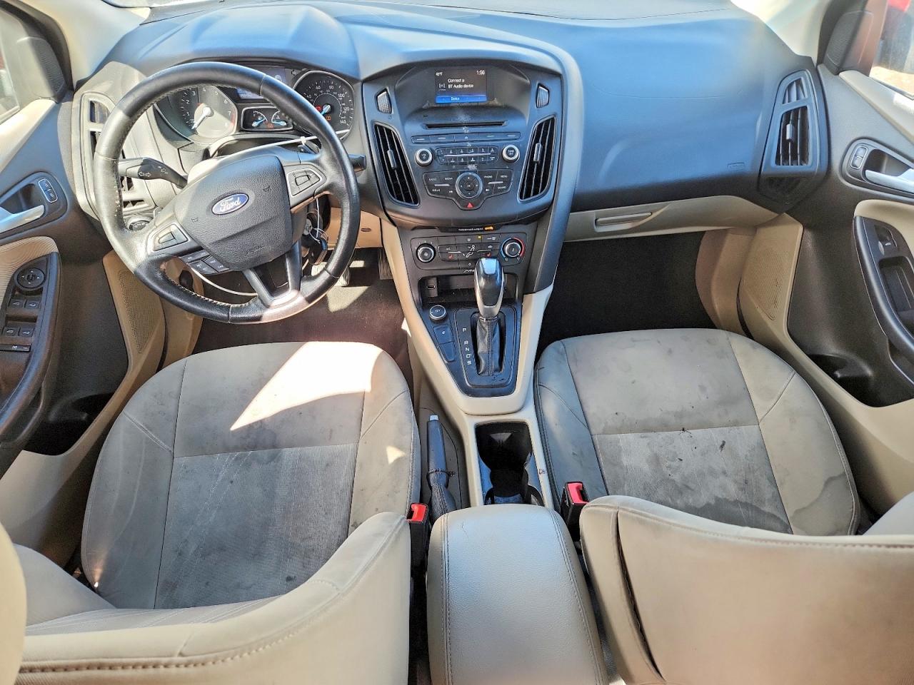 2015 FORD FOCUS SE photo 22