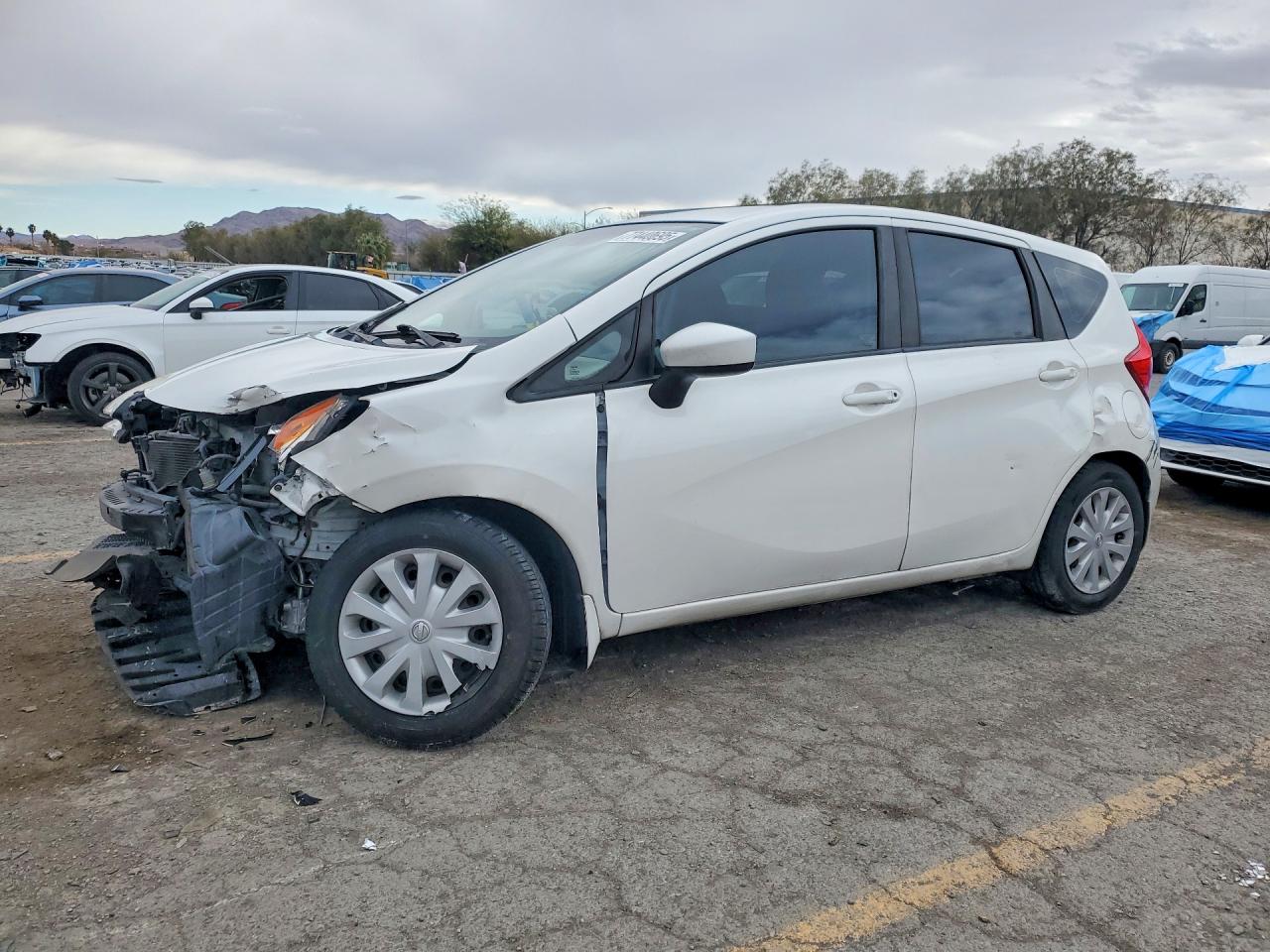 2016 NISSAN VERSA NOTE