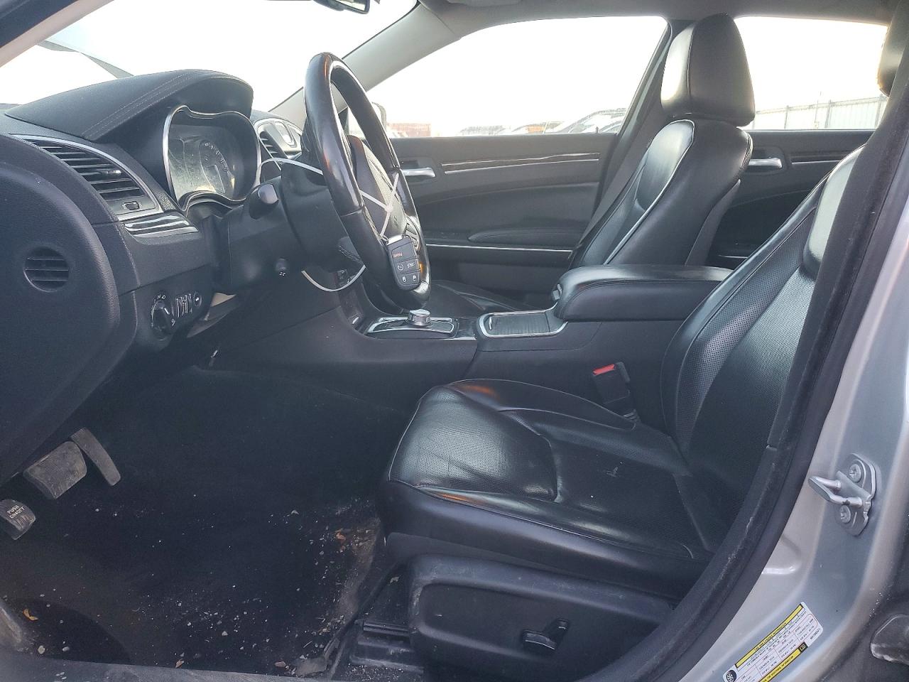 2019 CHRYSLER 300 LIMITED photo 7