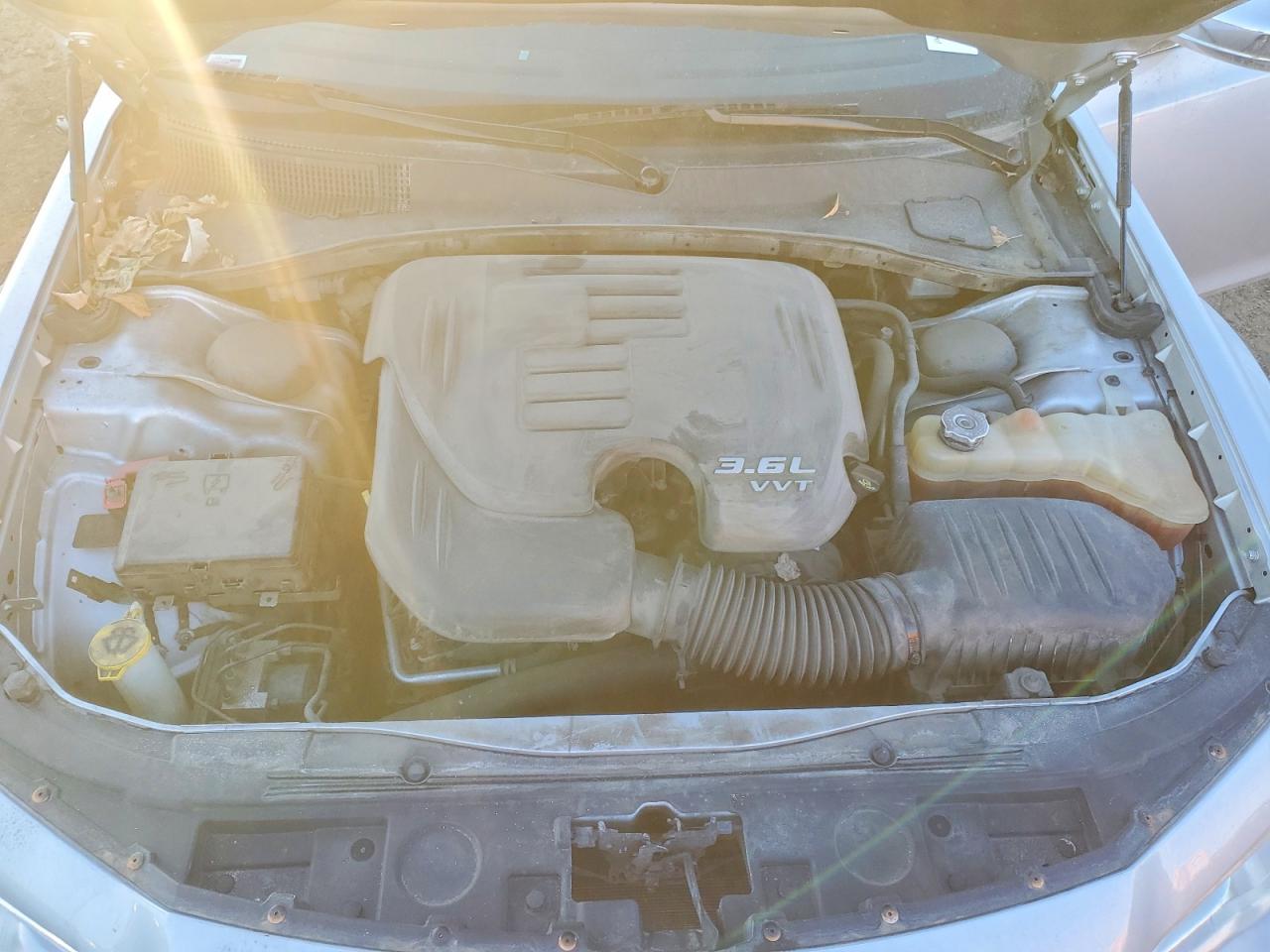 2019 CHRYSLER 300 LIMITED photo 11