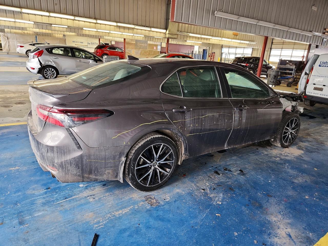 2023 TOYOTA CAMRY SE NIGHT SHADE photo 3