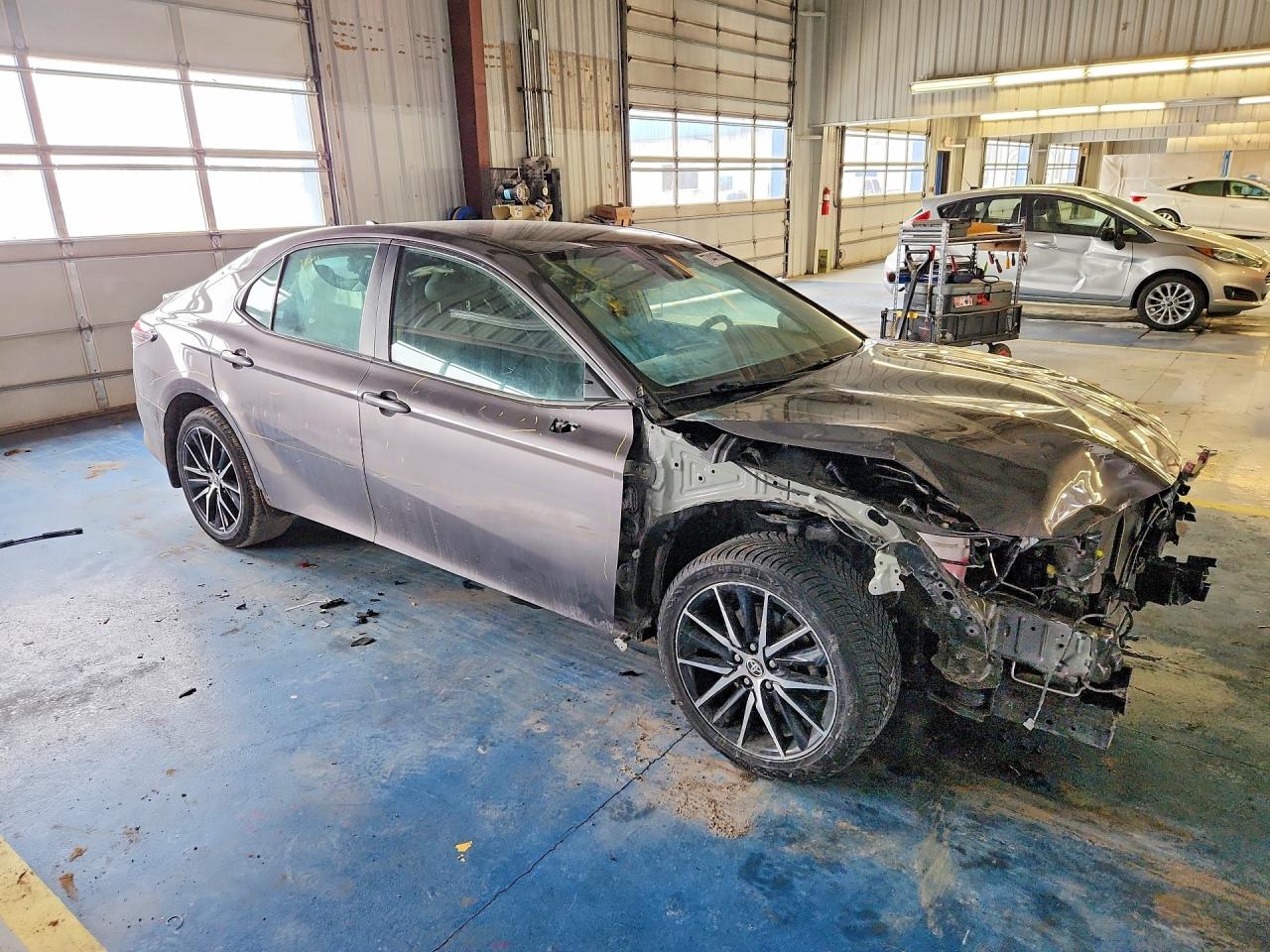 2023 TOYOTA CAMRY SE NIGHT SHADE photo 4