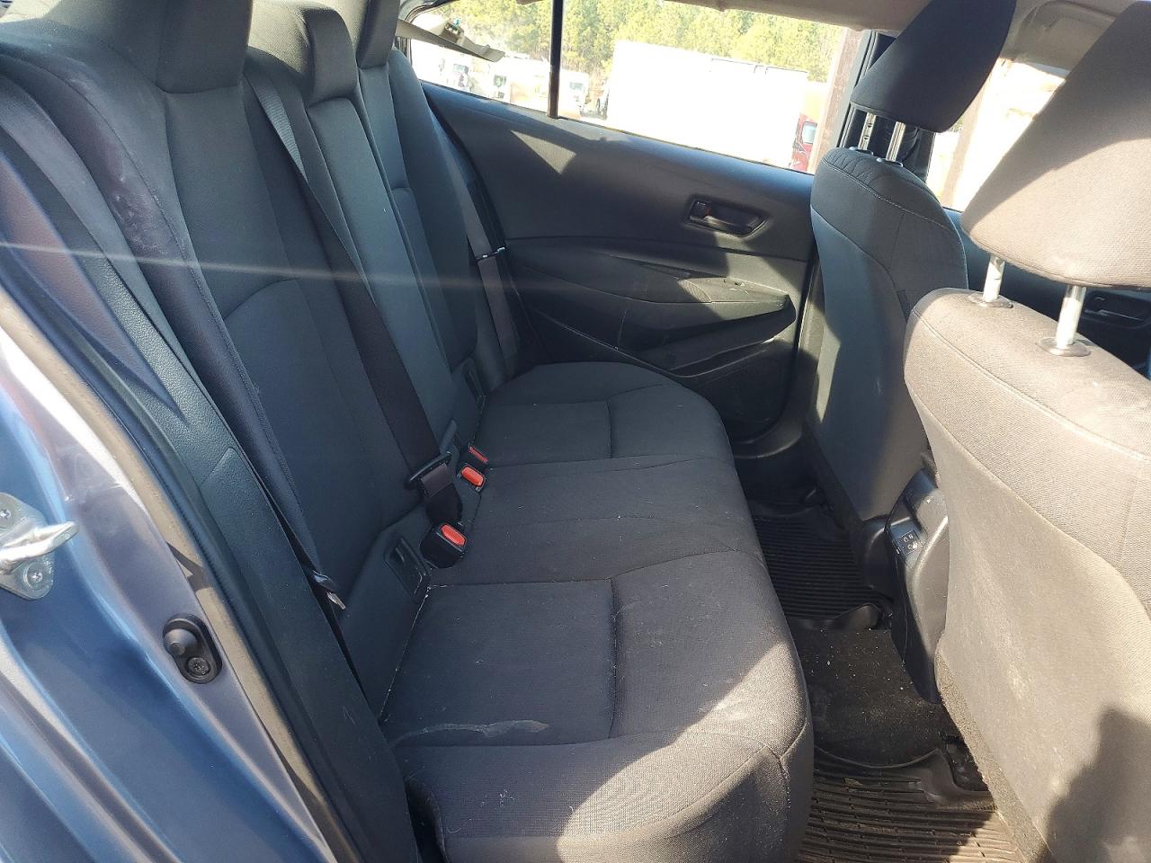 2023 TOYOTA COROLLA LE photo 10