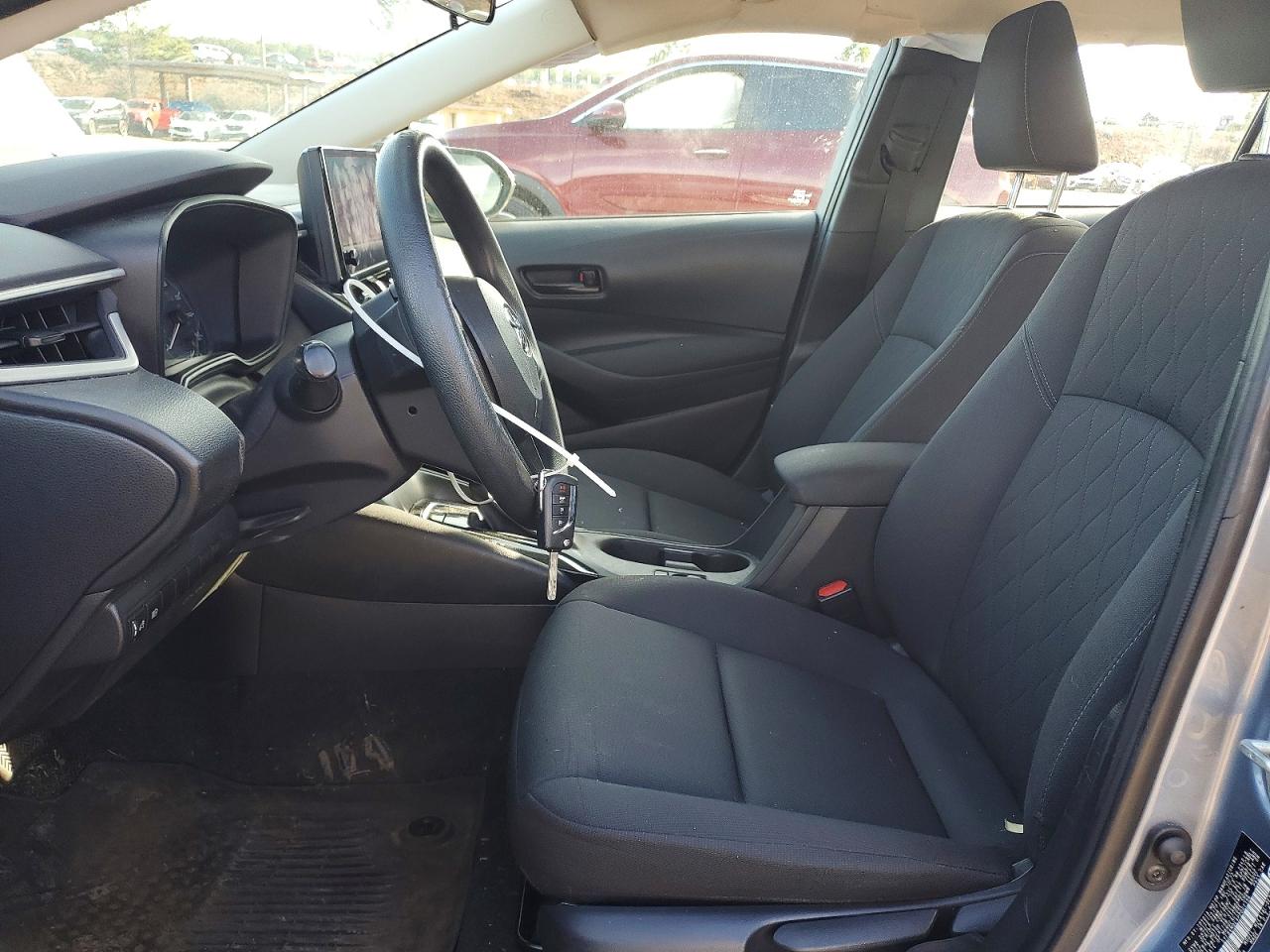 2023 TOYOTA COROLLA LE photo 7