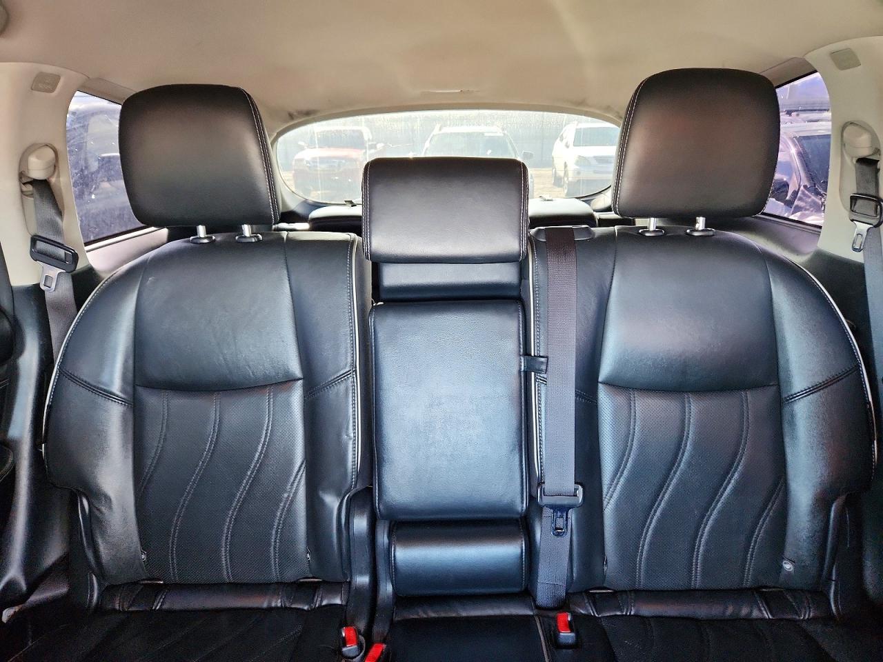2020 INFINITI QX60 LUXE photo 10