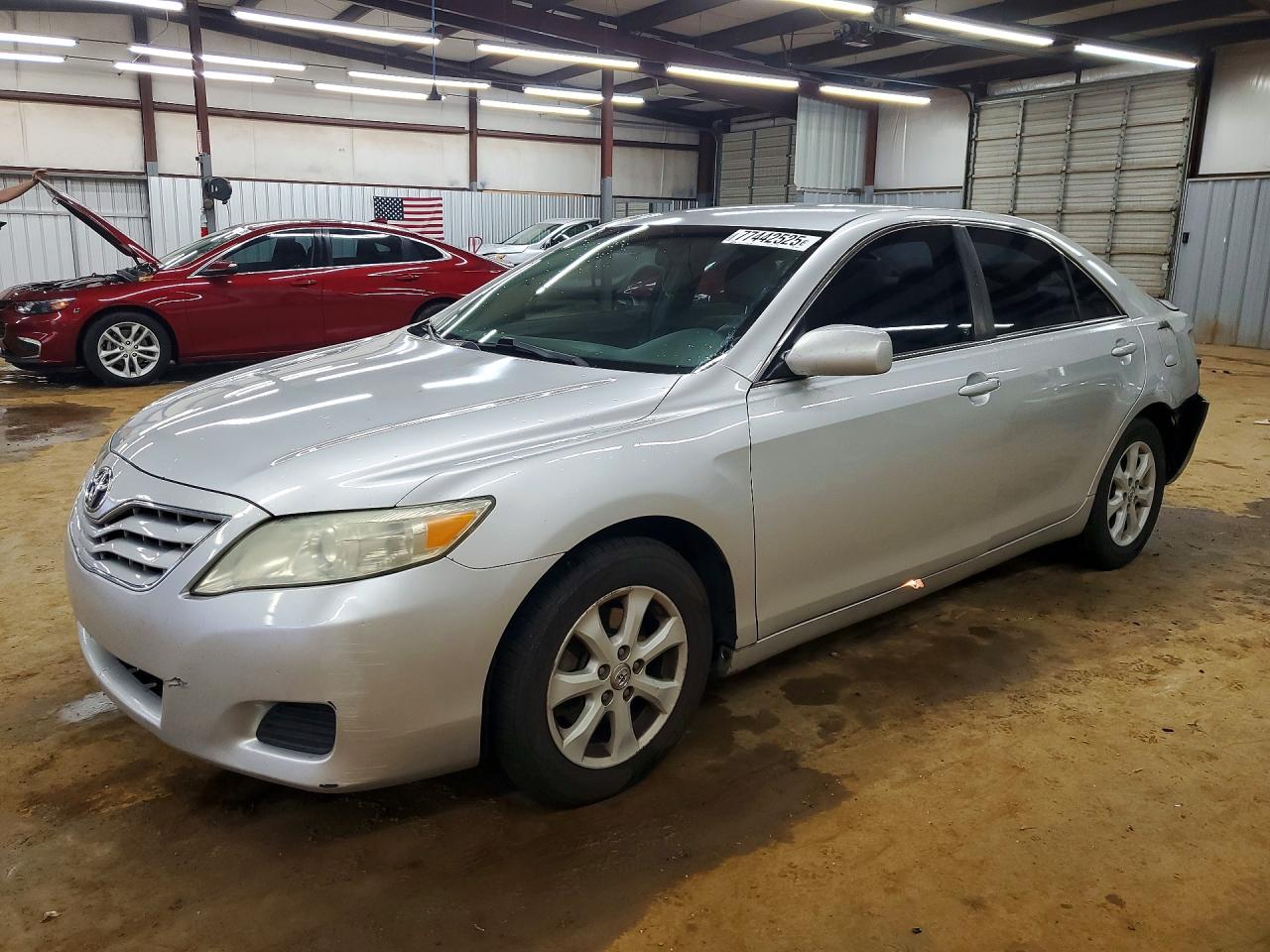 2010 TOYOTA CAMRY