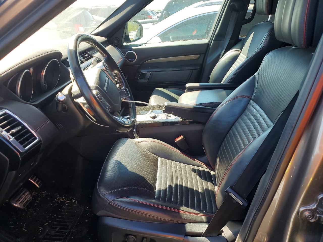 2017 LAND ROVER DISCOVERY HSE LUXURY photo 7