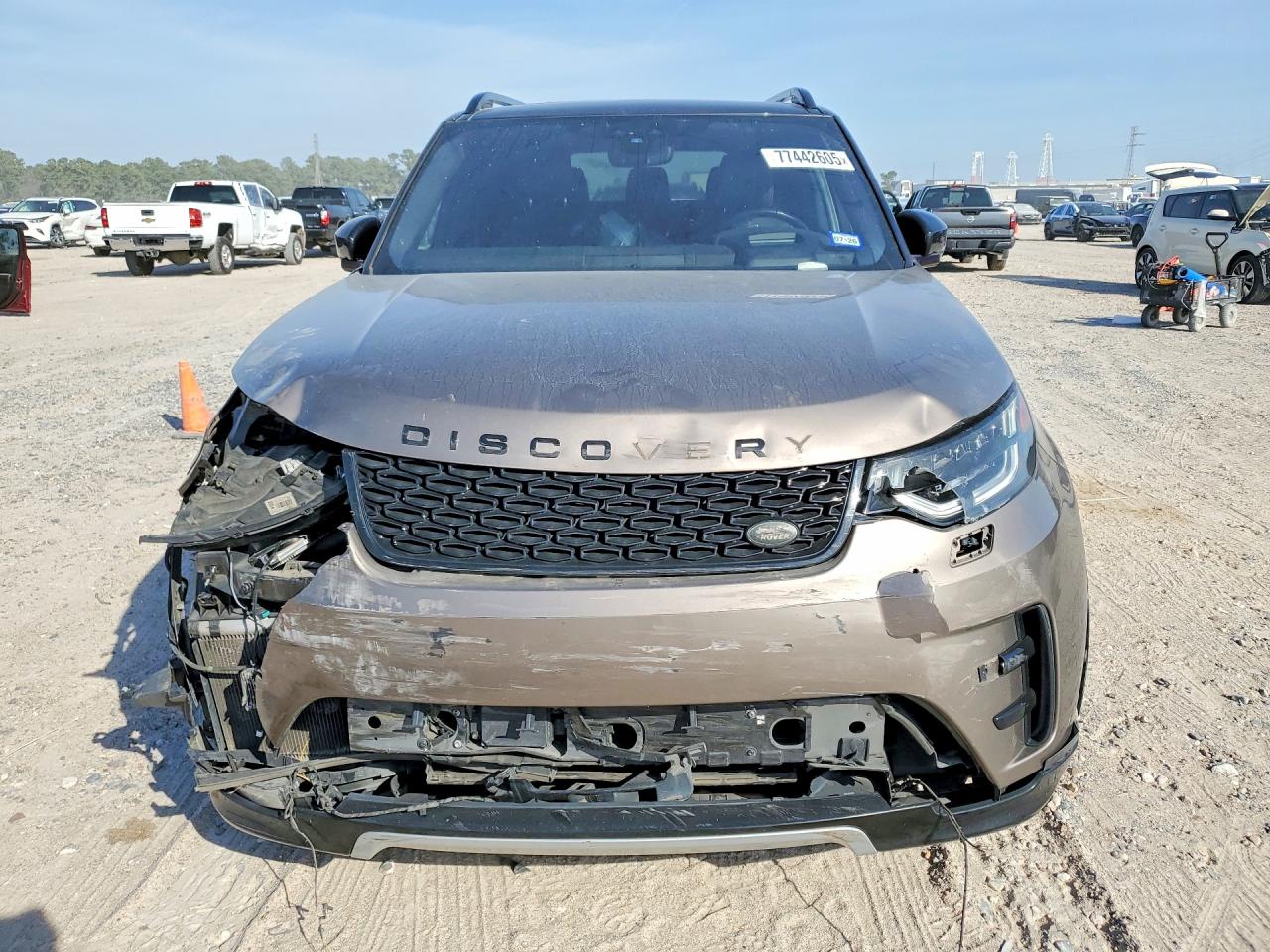 2017 LAND ROVER DISCOVERY HSE LUXURY photo 5