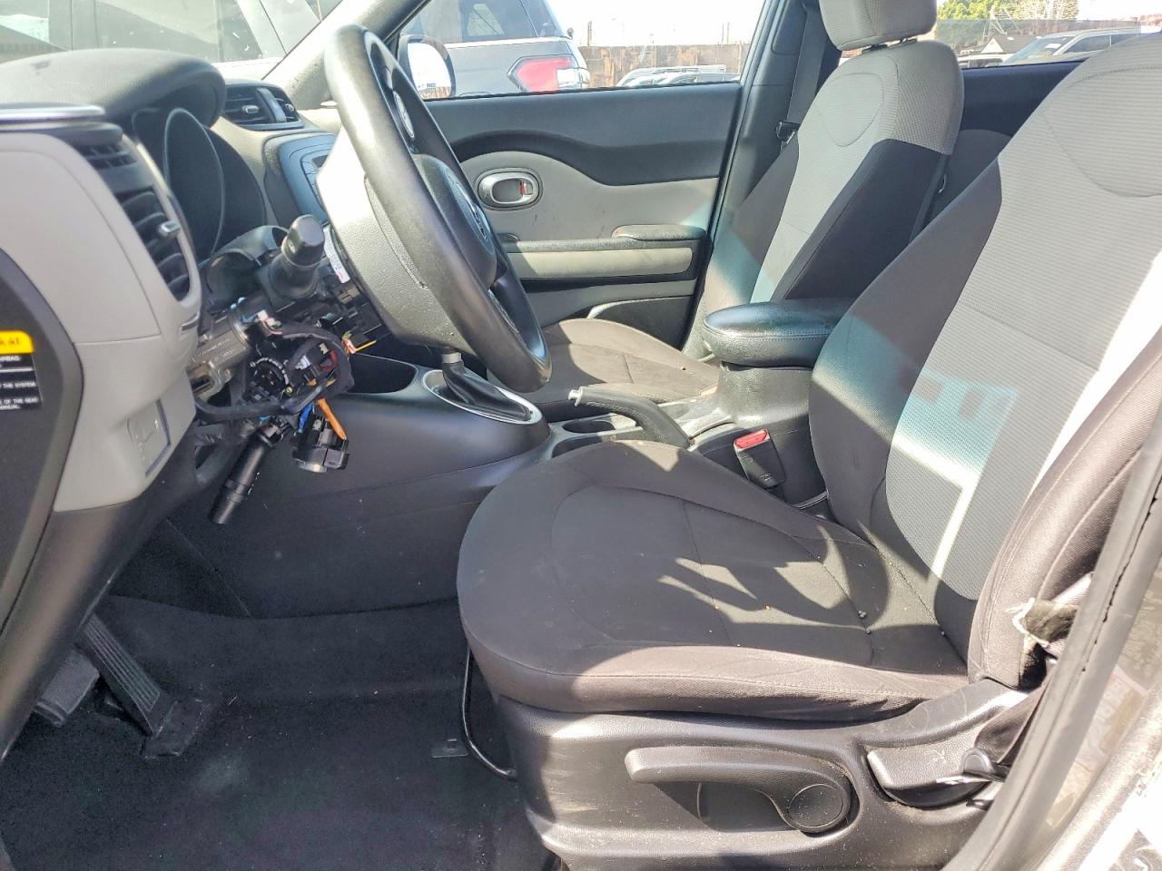 2016 KIA SOUL BASE photo 7