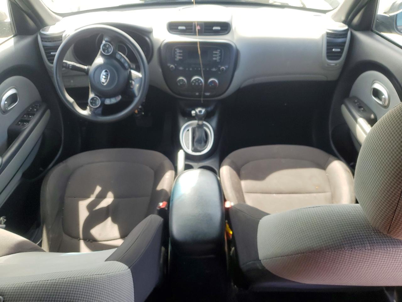 2016 KIA SOUL BASE photo 8