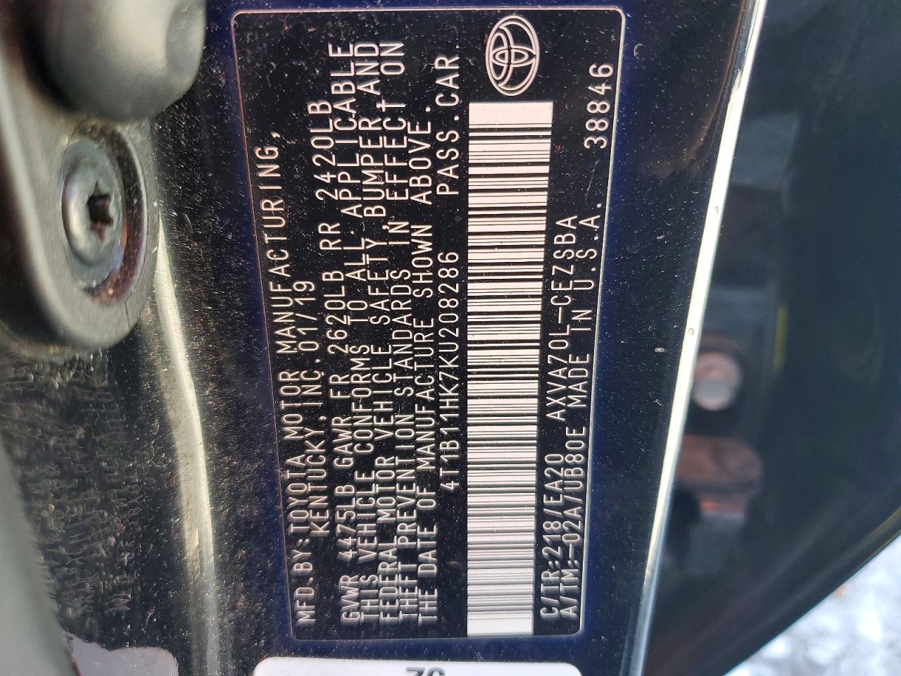 2019 TOYOTA CAMRY L photo 34
