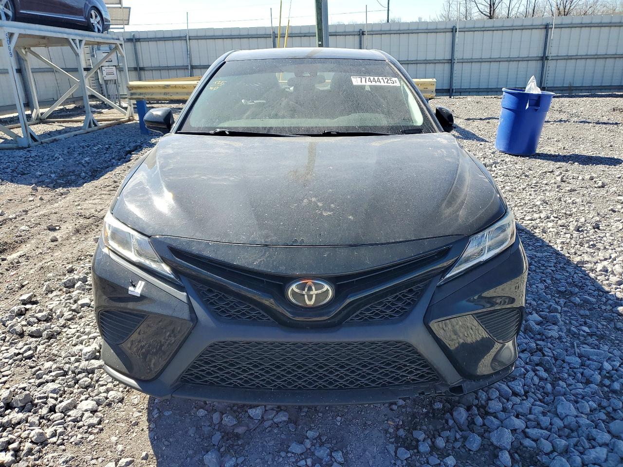 2019 TOYOTA CAMRY L photo 13