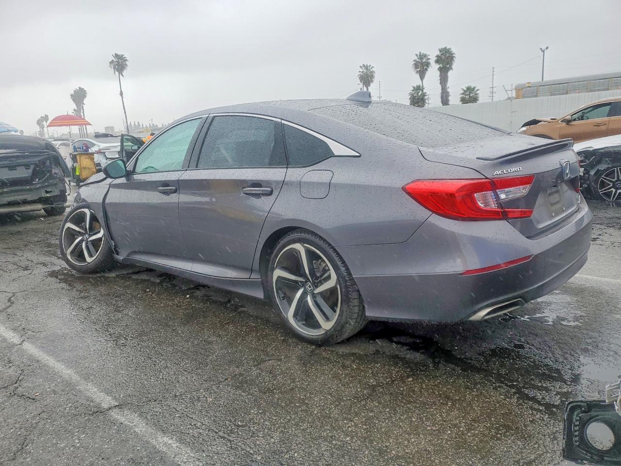 2020 HONDA ACCORD SPORT photo 3