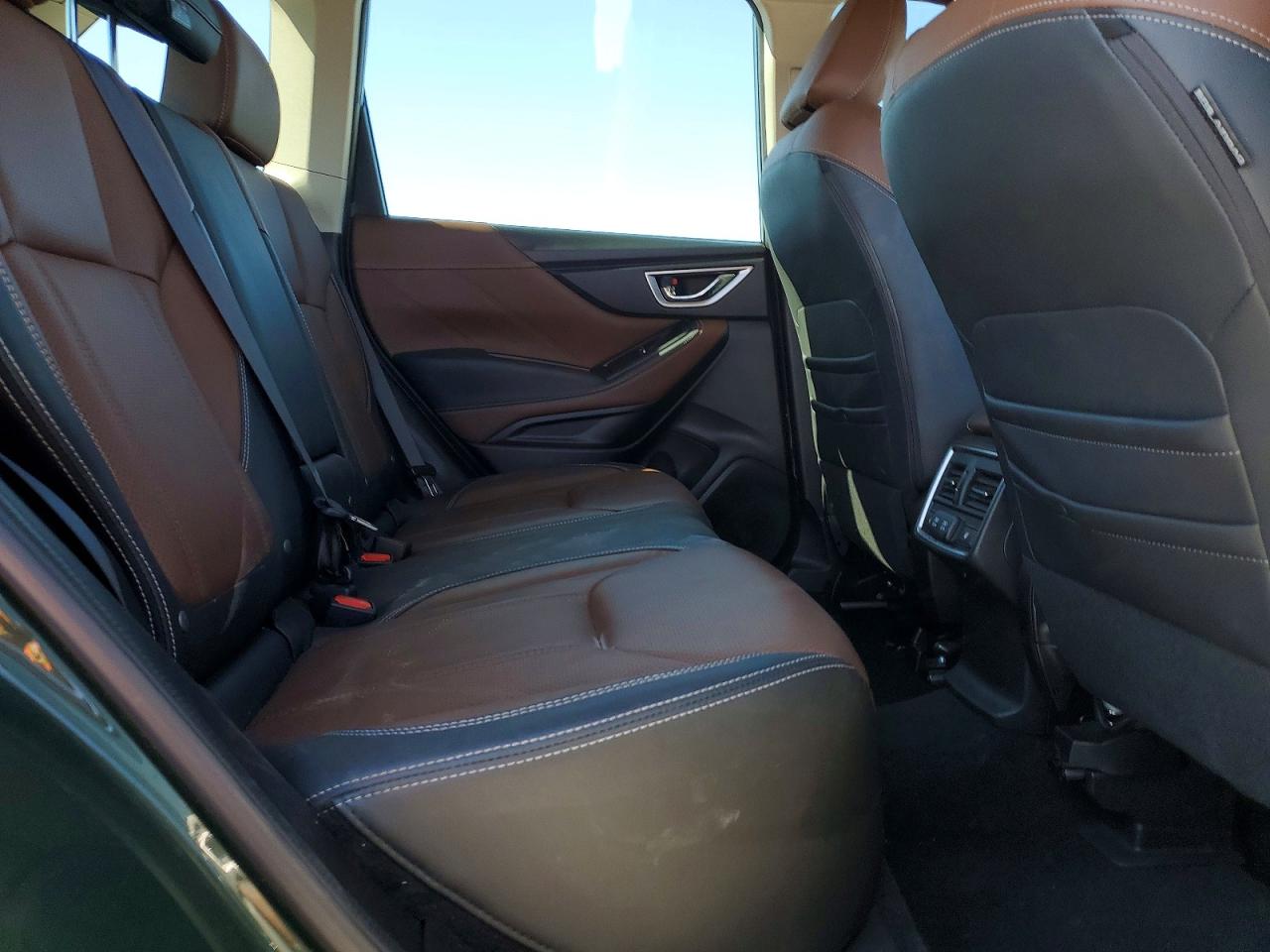 2022 SUBARU FORESTER TOURING photo 11