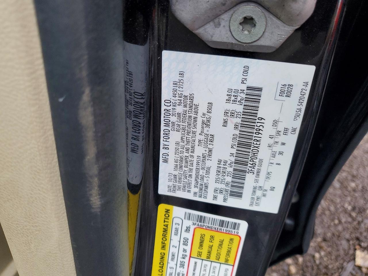 2014 FORD FUSION SE photo 12