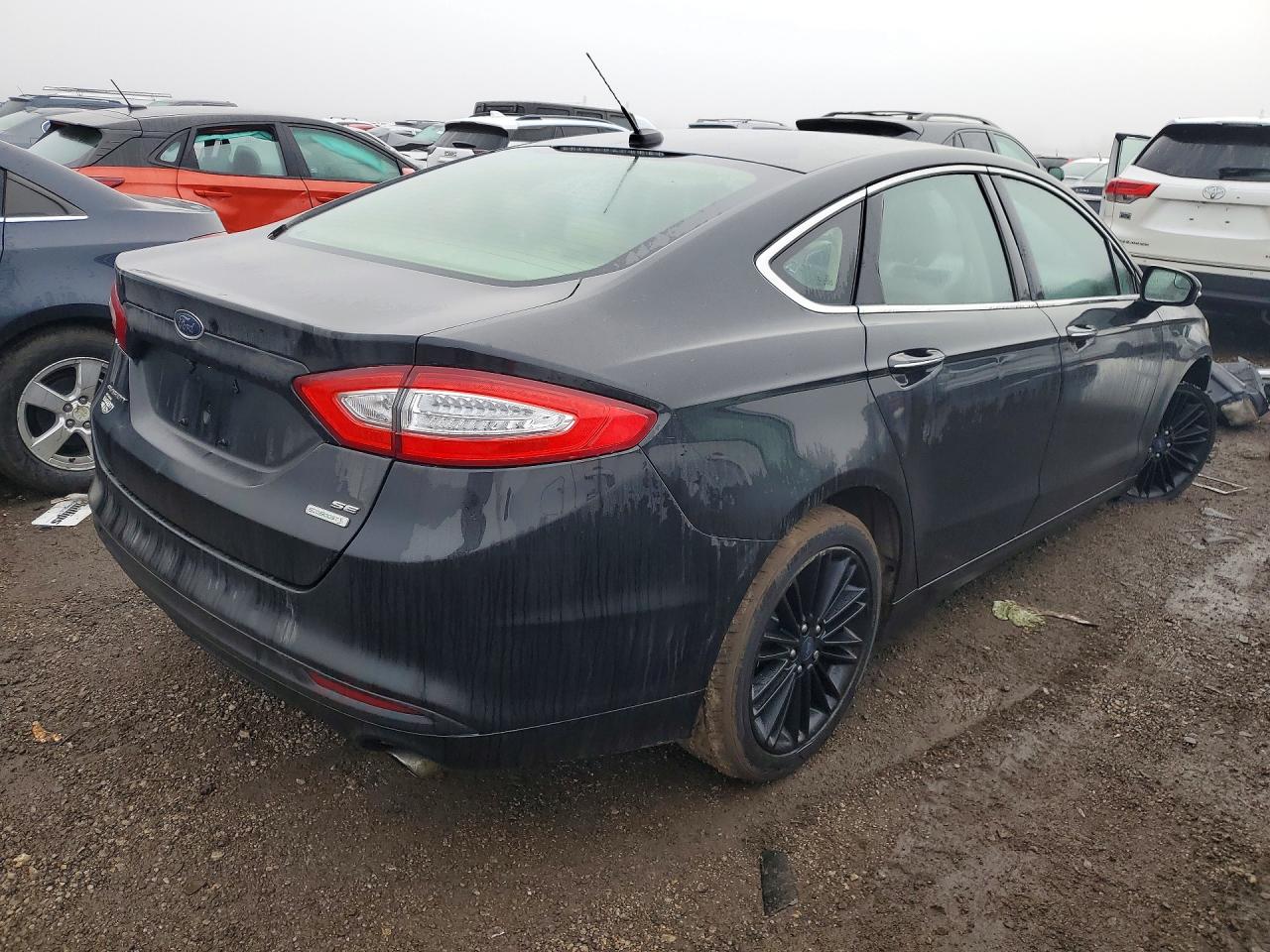 2014 FORD FUSION SE photo 3