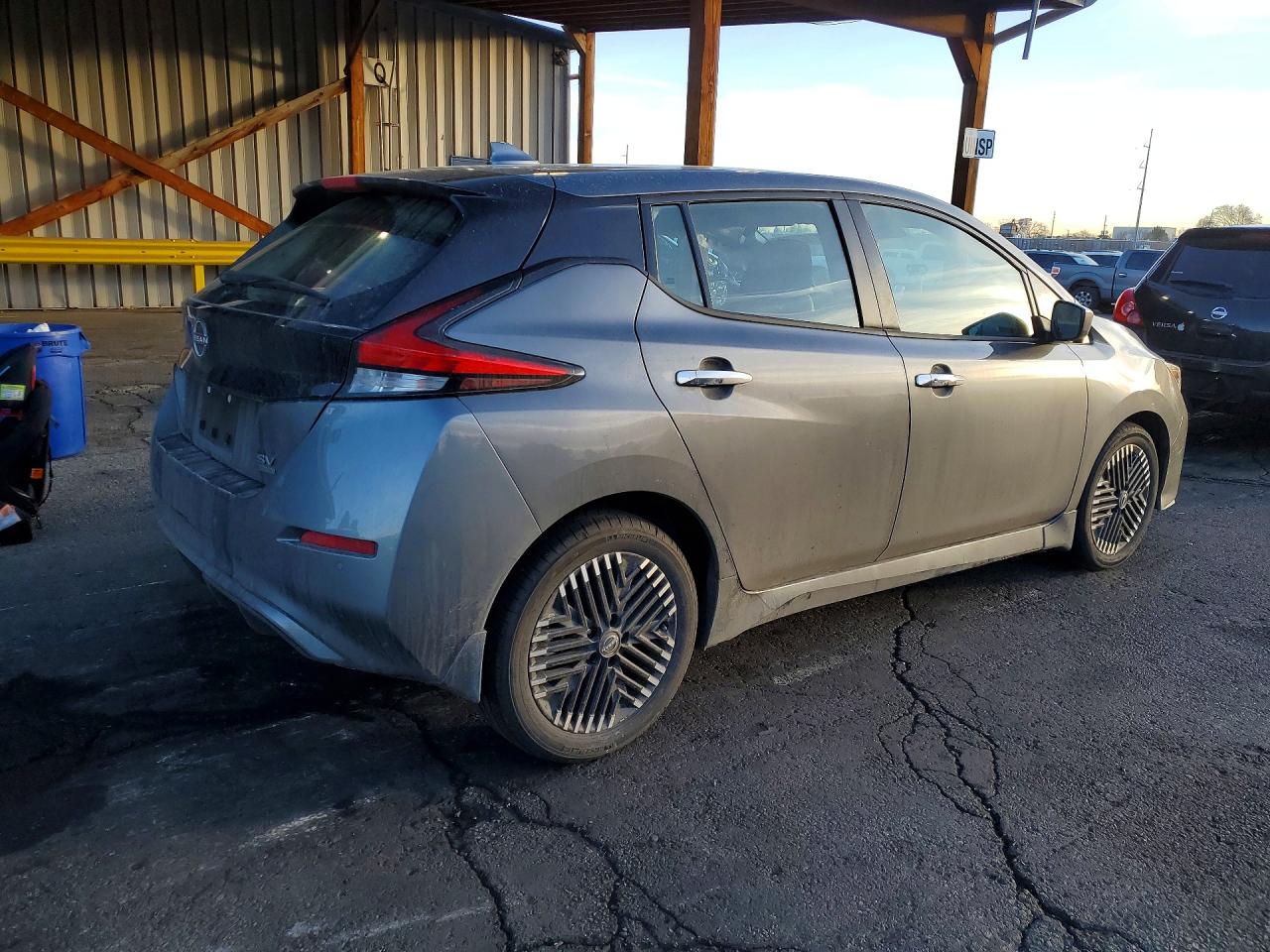 2025 NISSAN LEAF SV PLUS photo 5