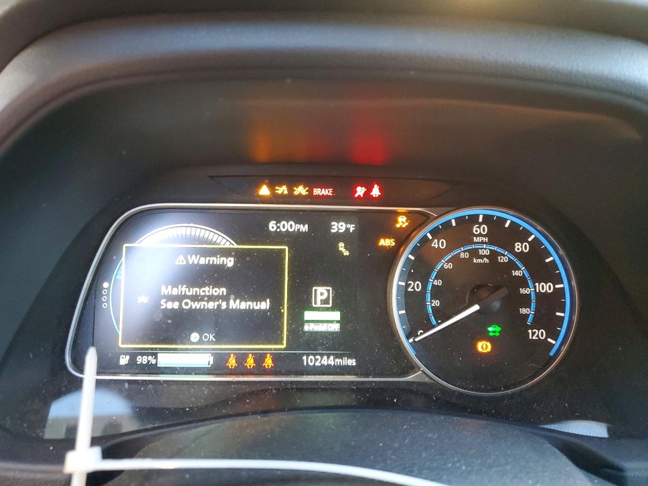 2025 NISSAN LEAF SV PLUS photo 17