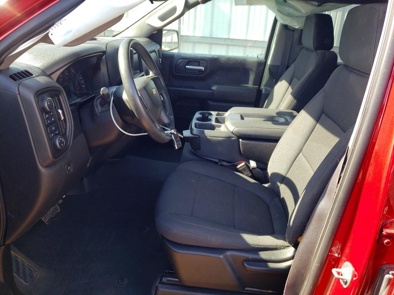 2021 CHEVROLET SILVERADO K1500 CUSTOM photo 7