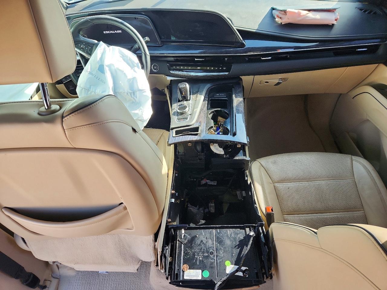 2021 CADILLAC ESCALADE PREMIUM LUXURY photo 22