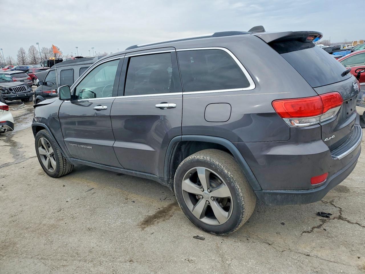 2016 JEEP GRAND CHEROKEE LIMITED photo 2