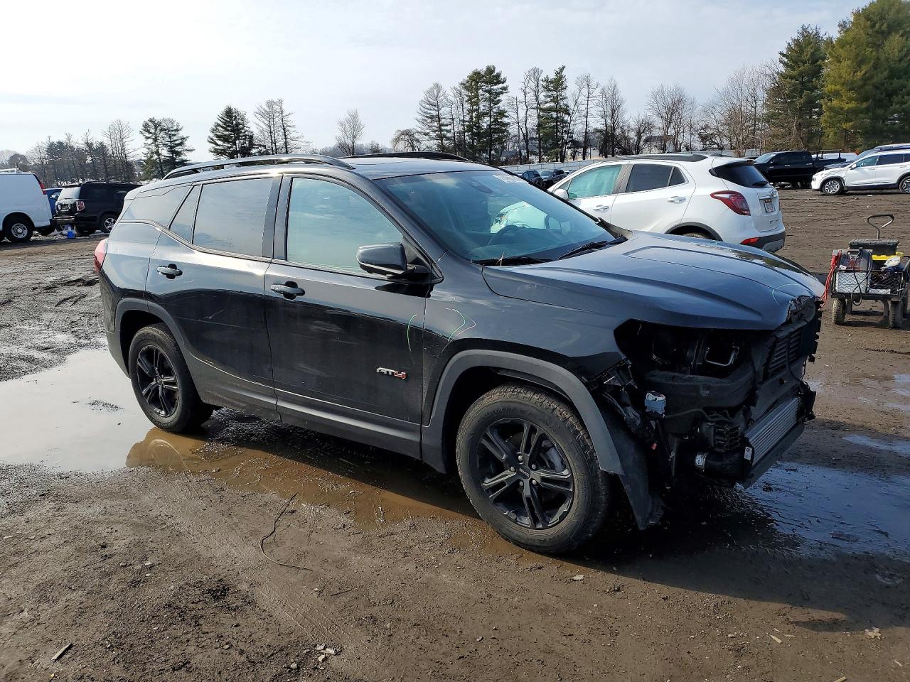 2024 GMC TERRAIN AT4 photo 7