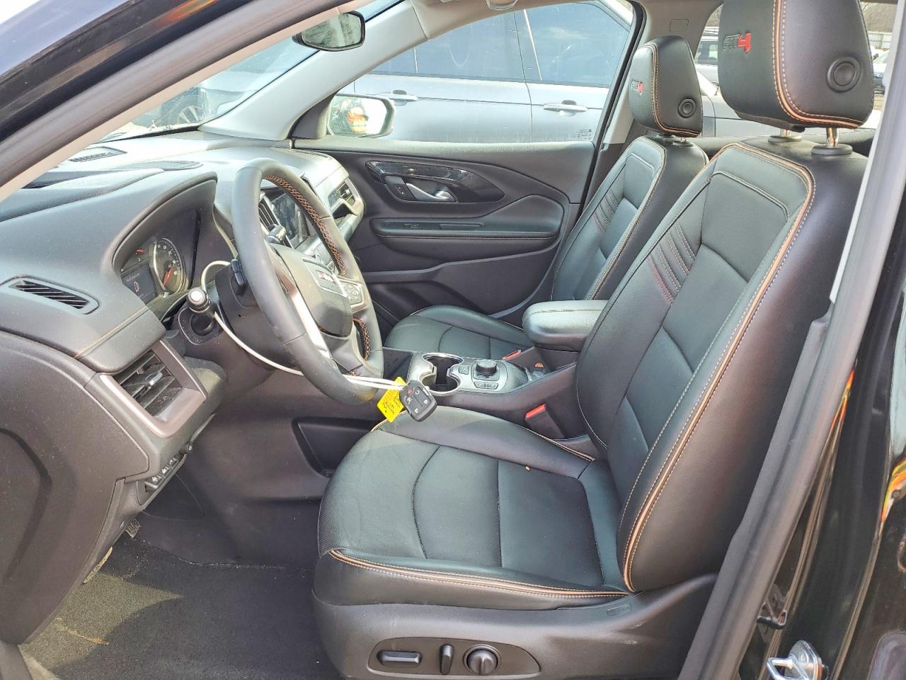2024 GMC TERRAIN AT4 photo 13