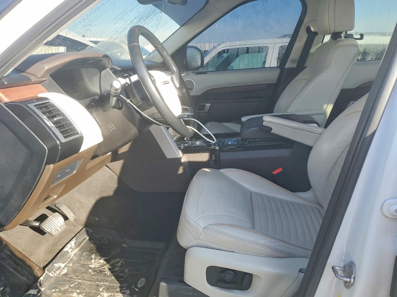 2018 LAND ROVER DISCOVERY HSE LUXURY photo 7