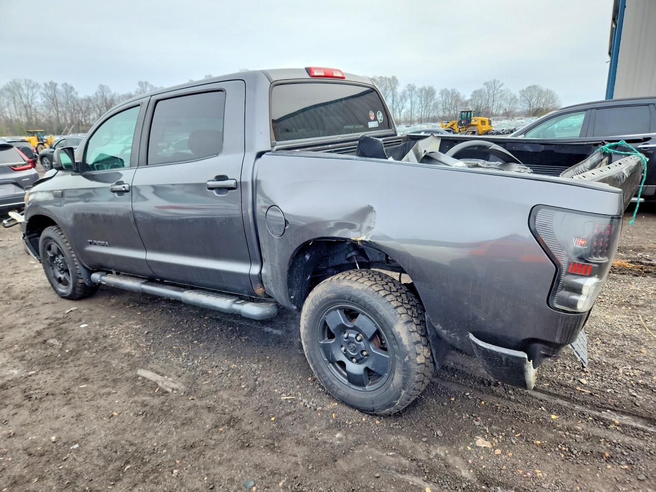 2011 TOYOTA TUNDRA GRADE photo 2