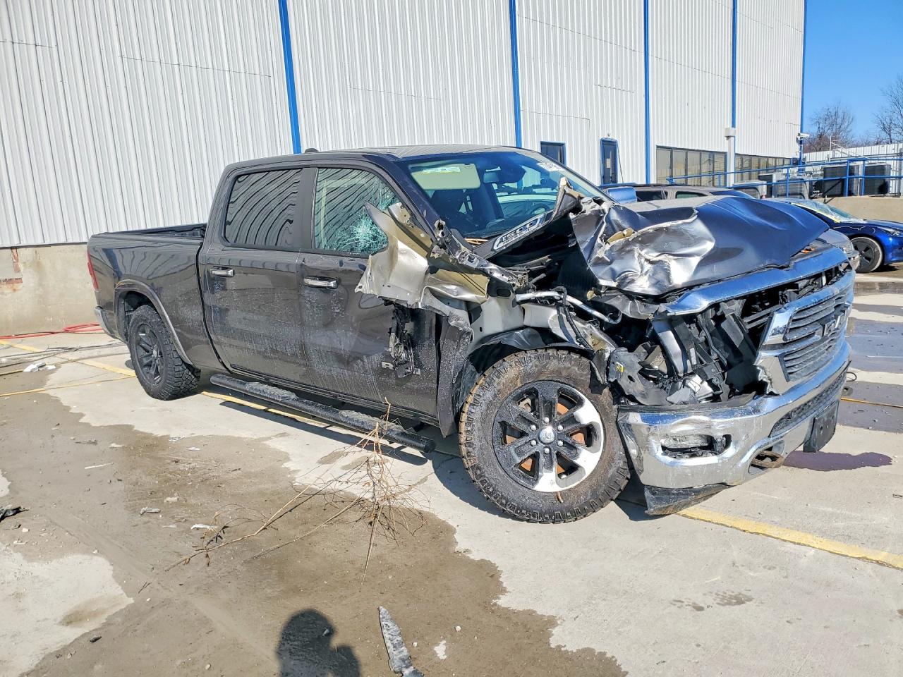 2019 RAM 1500 LARAMIE photo 13