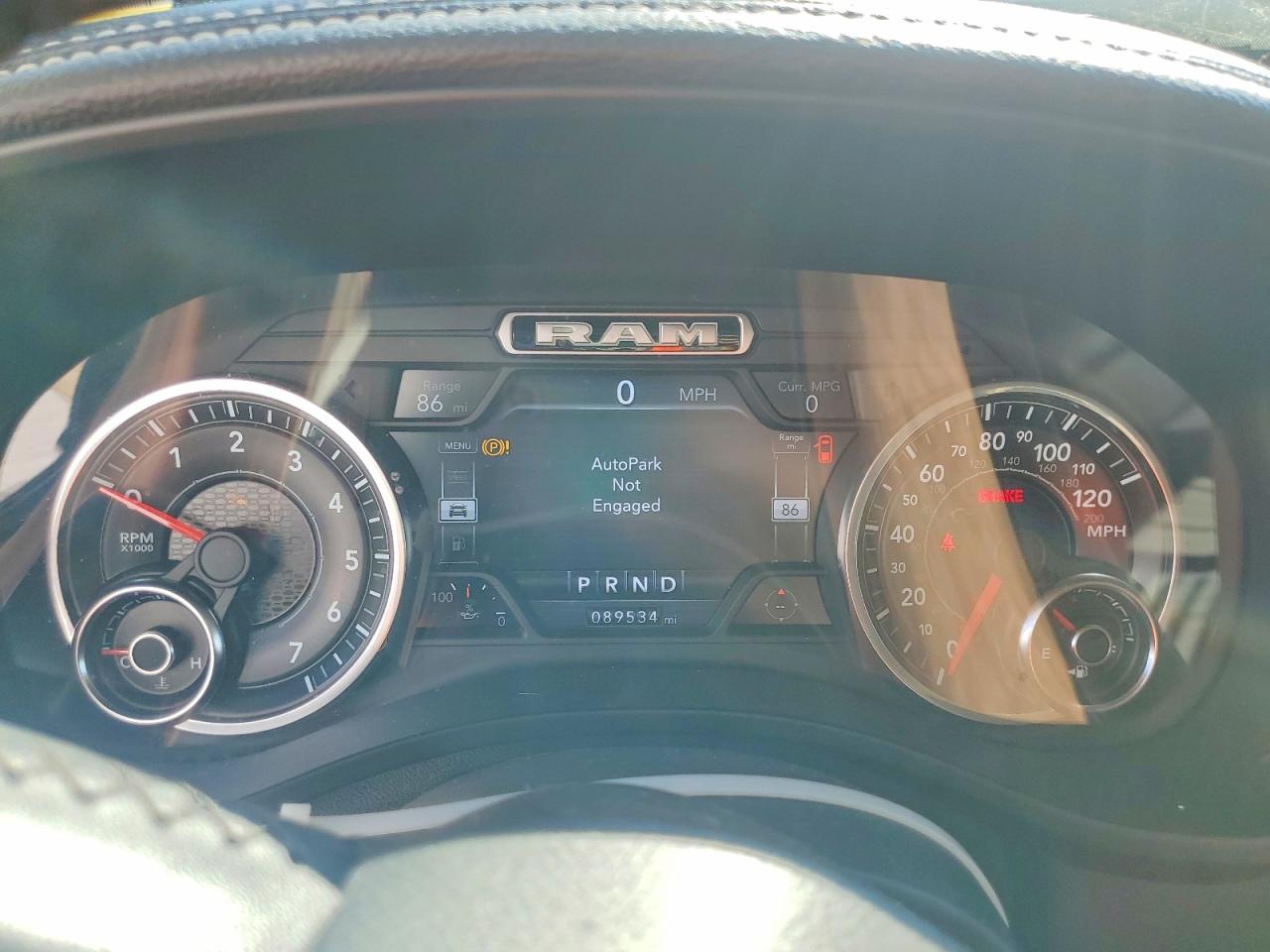 2019 RAM 1500 LARAMIE photo 33