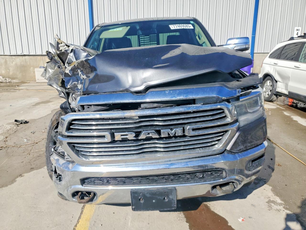 2019 RAM 1500 LARAMIE photo 17