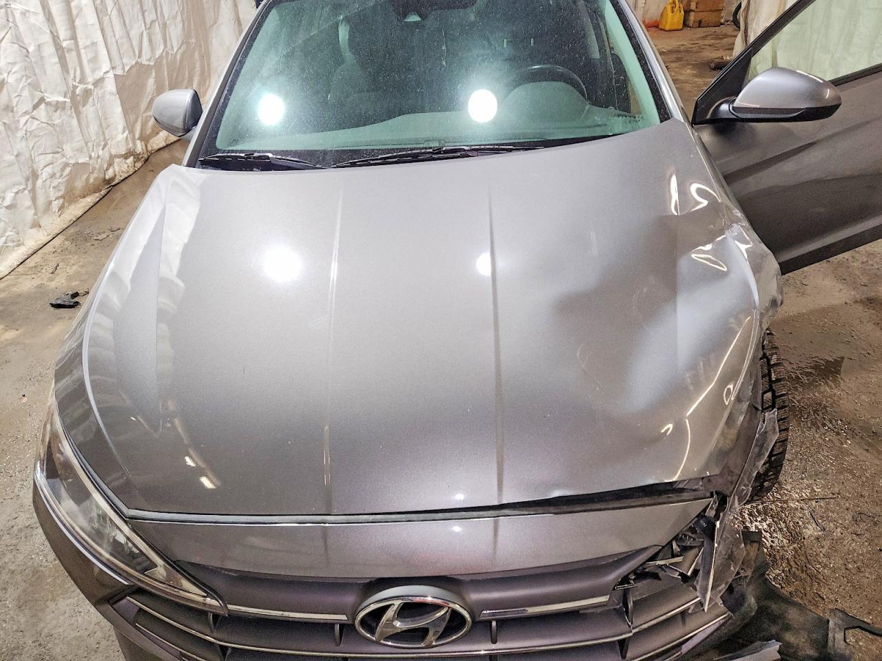2019 HYUNDAI ELANTRA VALUE EDITION photo 21