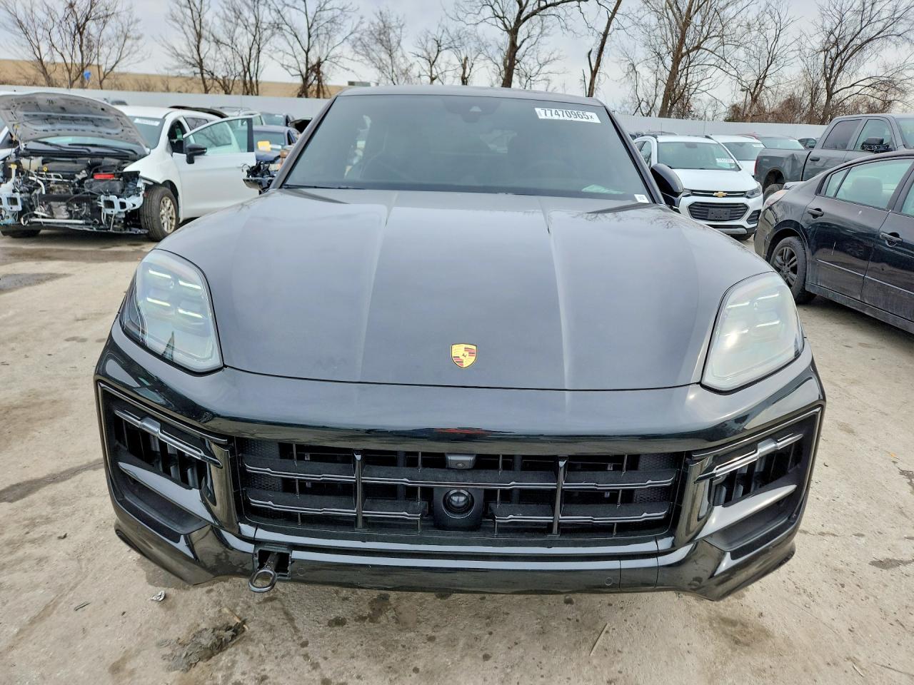 2025 PORSCHE CAYENNE GTS COUPE photo 5