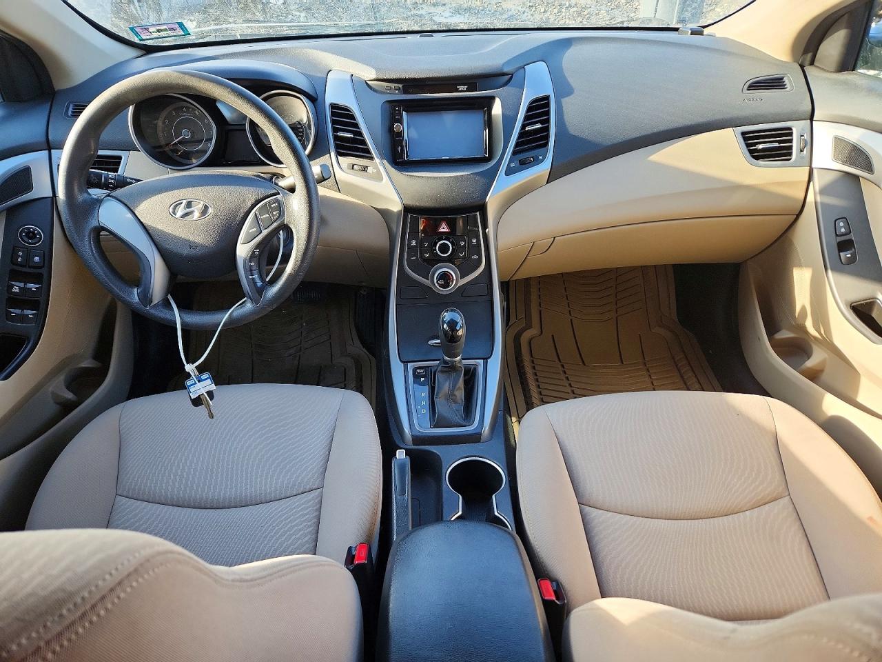 2015 HYUNDAI ELANTRA SE photo 15