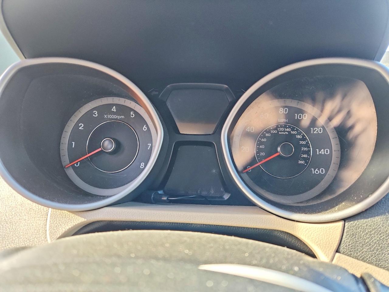 2015 HYUNDAI ELANTRA SE photo 17
