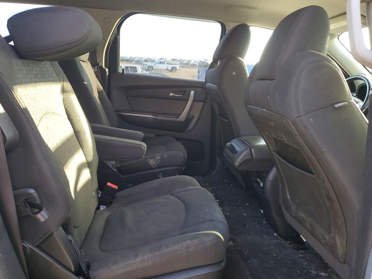 2011 GMC ACADIA SLE photo 21