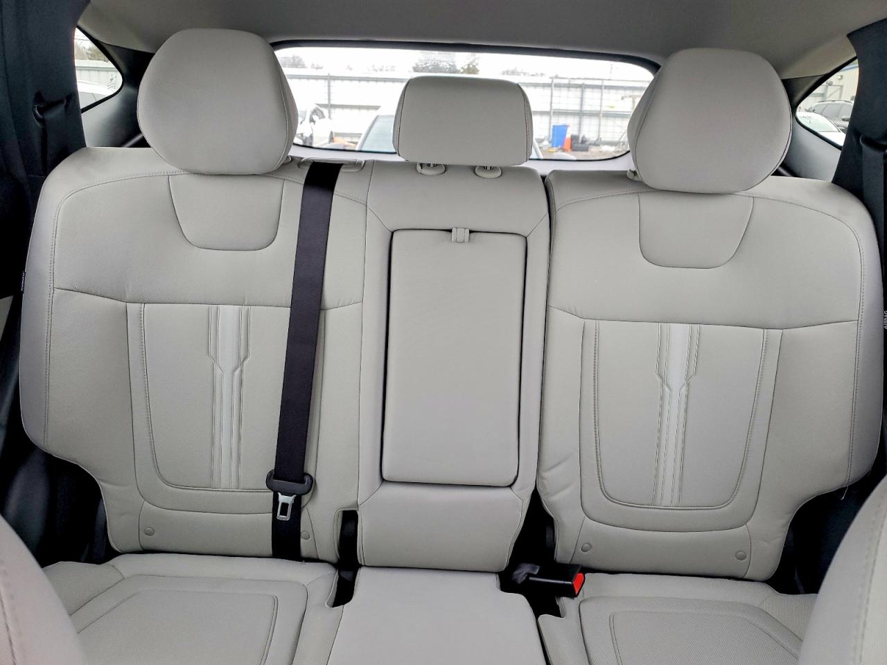 2025 HYUNDAI TUCSON SEL photo 19