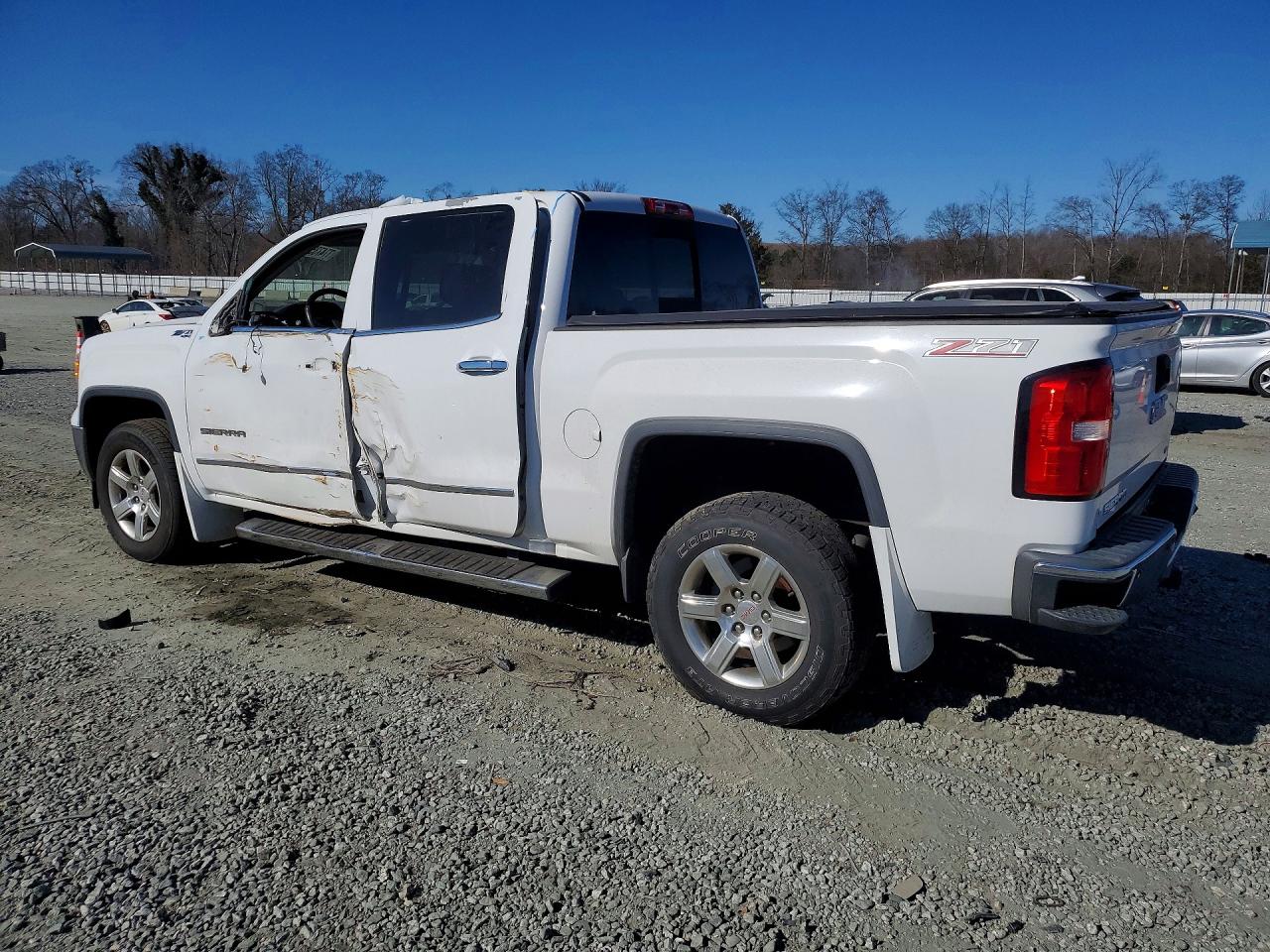 2014 GMC SIERRA K1500 SLT photo 2