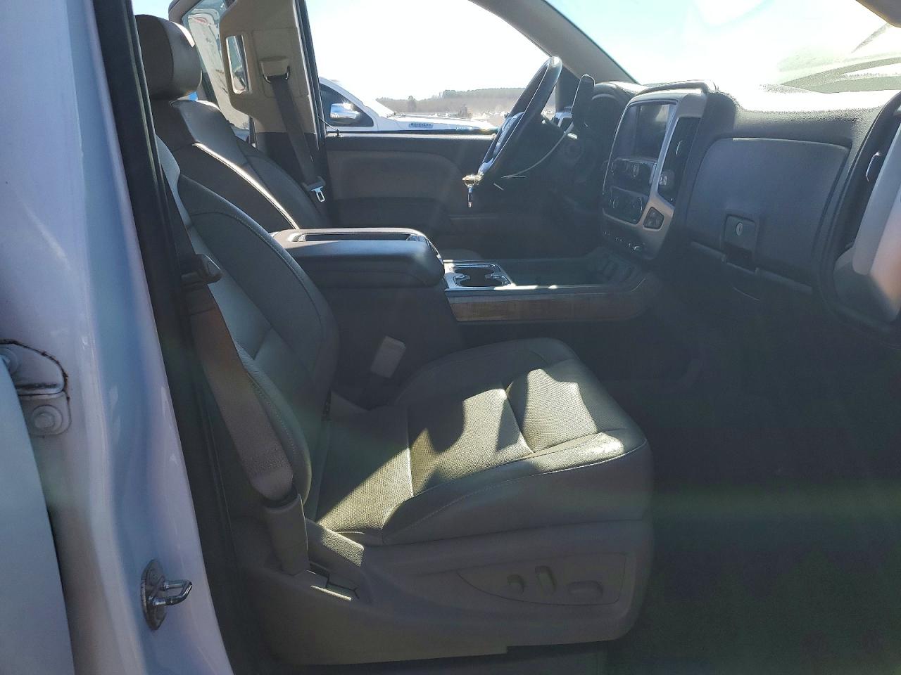 2014 GMC SIERRA K1500 SLT photo 7