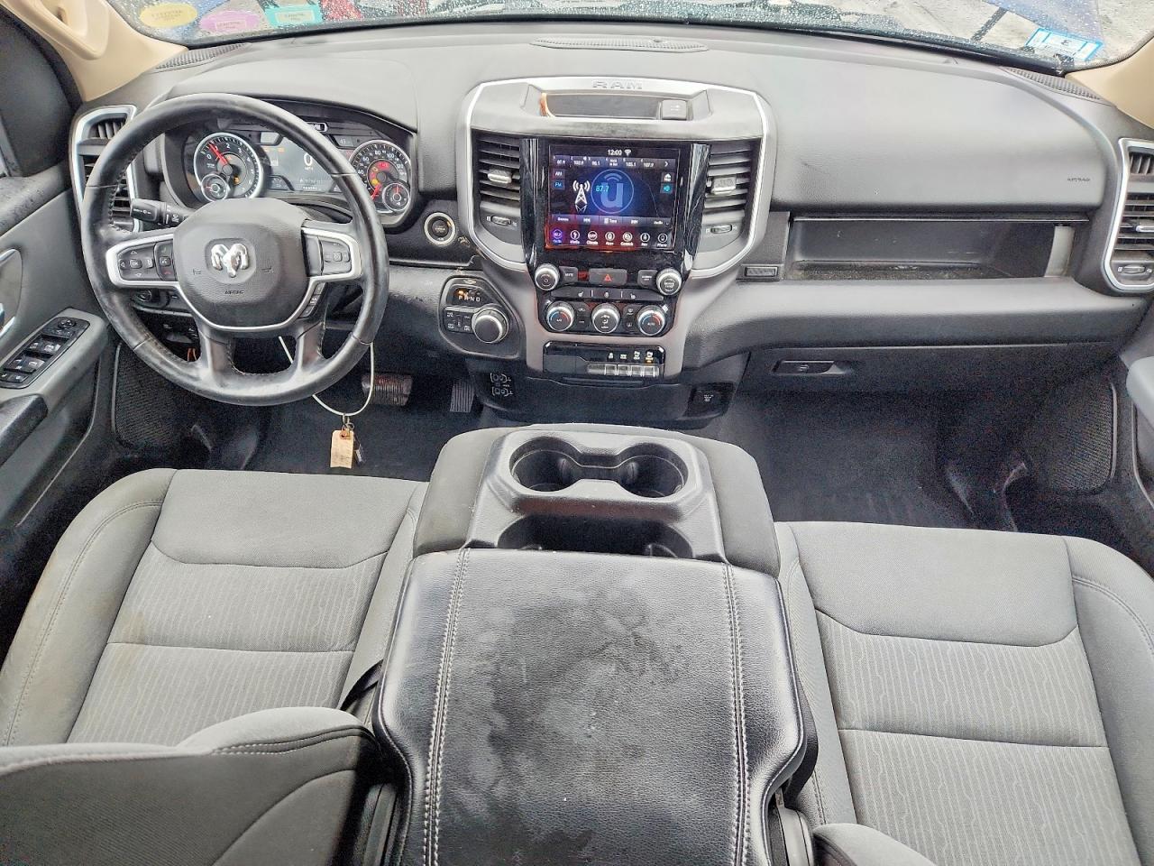 2019 RAM 1500 BIG HORN photo 15