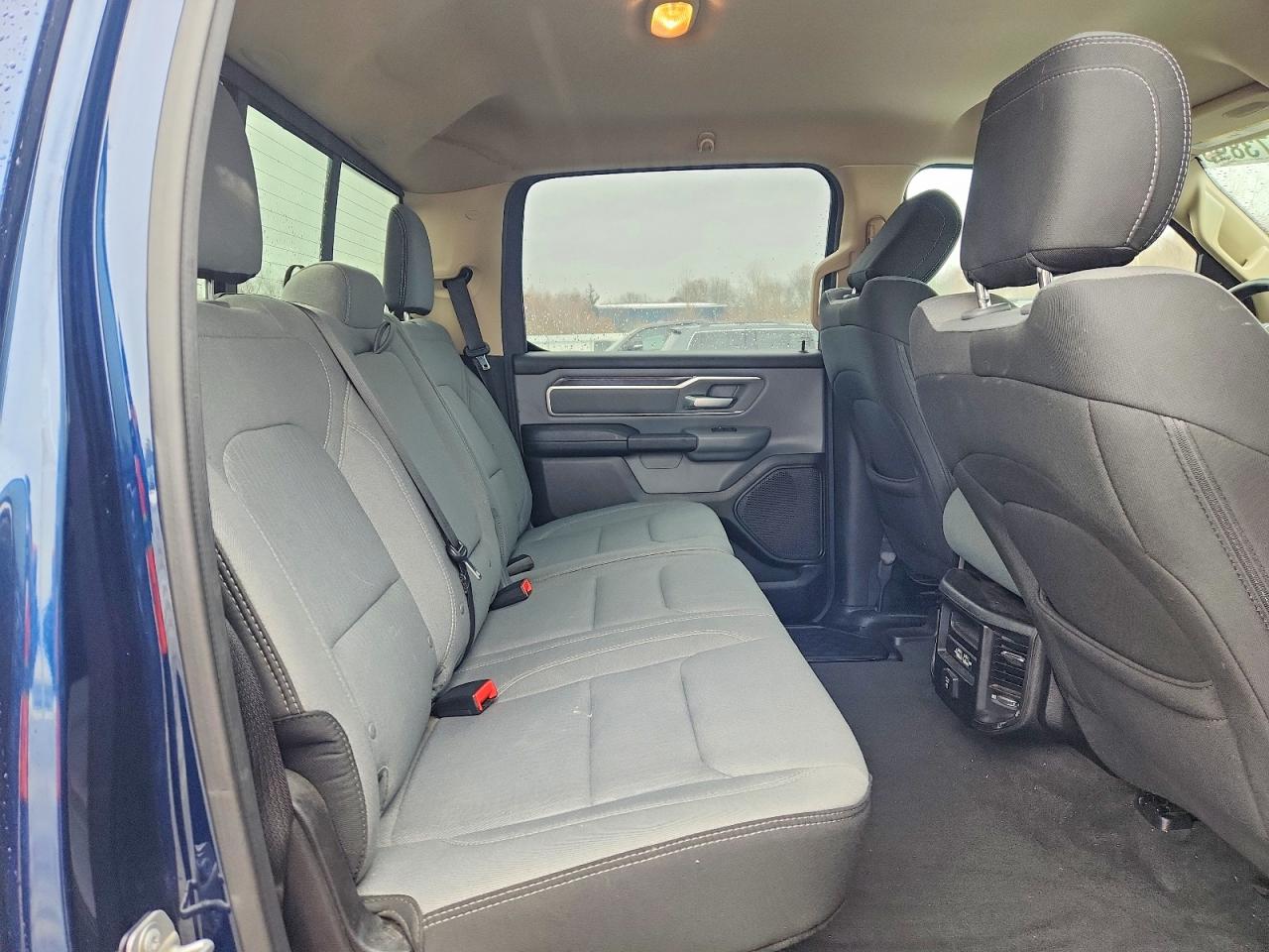2019 RAM 1500 BIG HORN photo 19