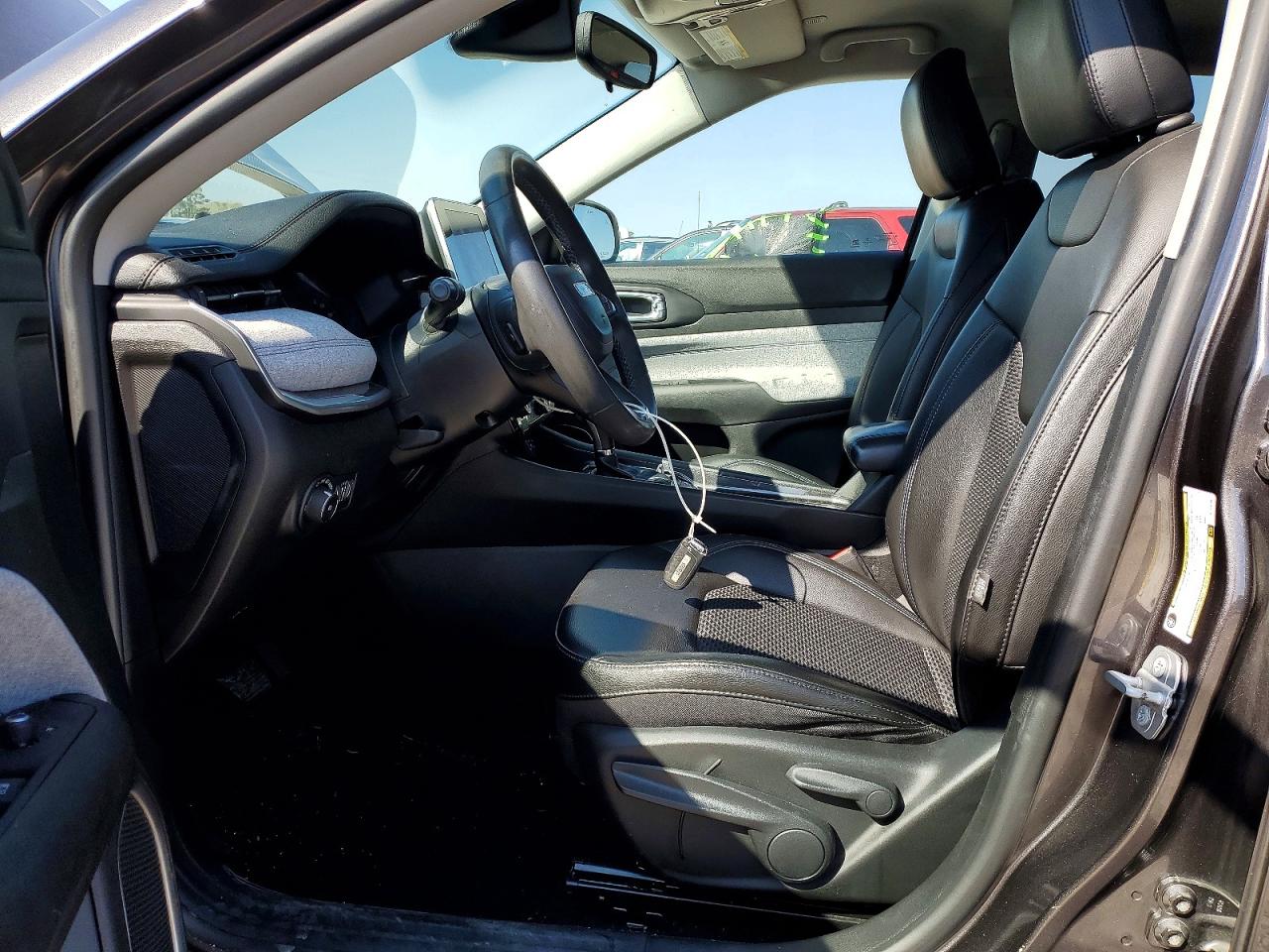 2022 JEEP COMPASS LATITUDE photo 19