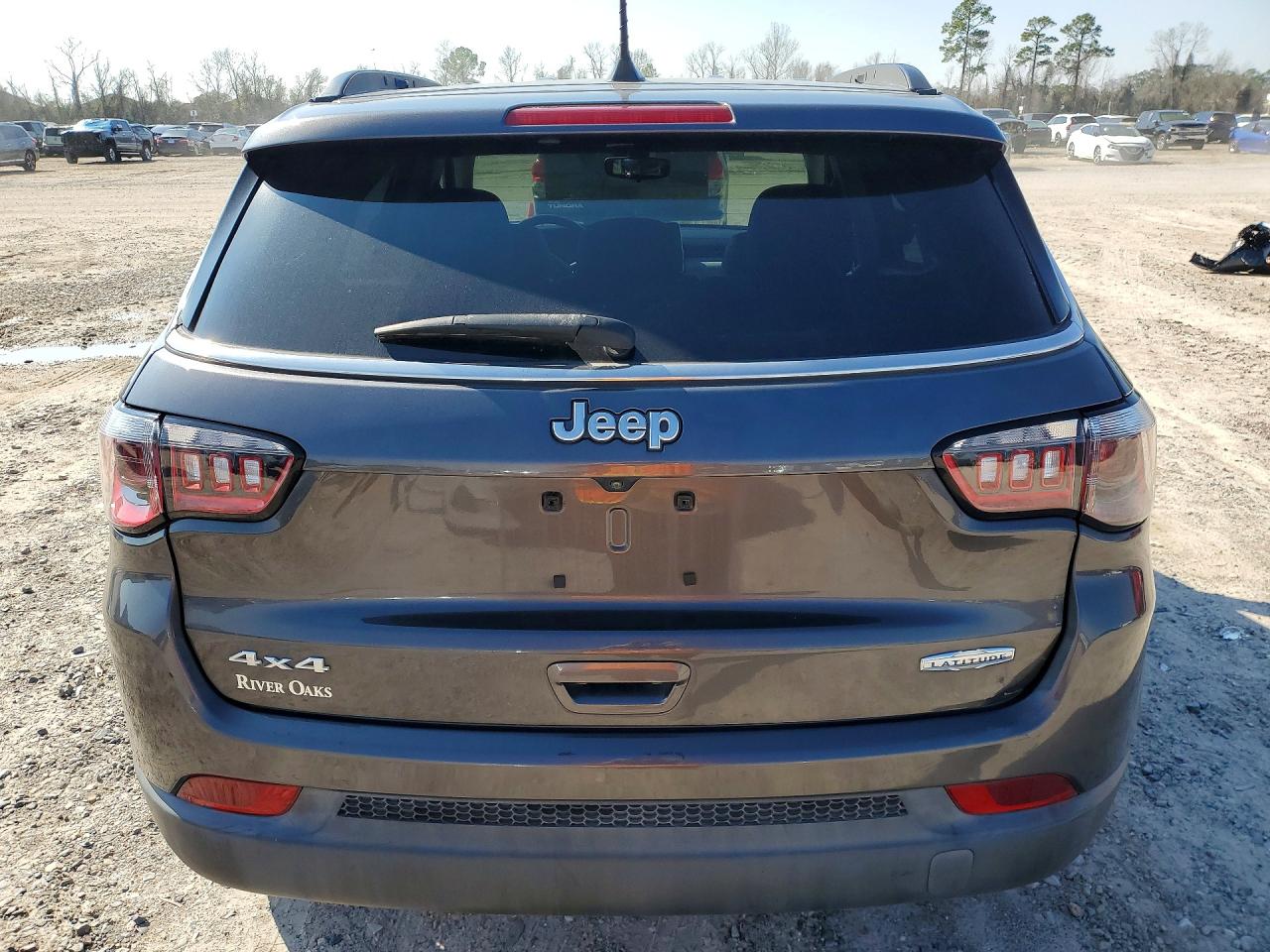 2022 JEEP COMPASS LATITUDE photo 16