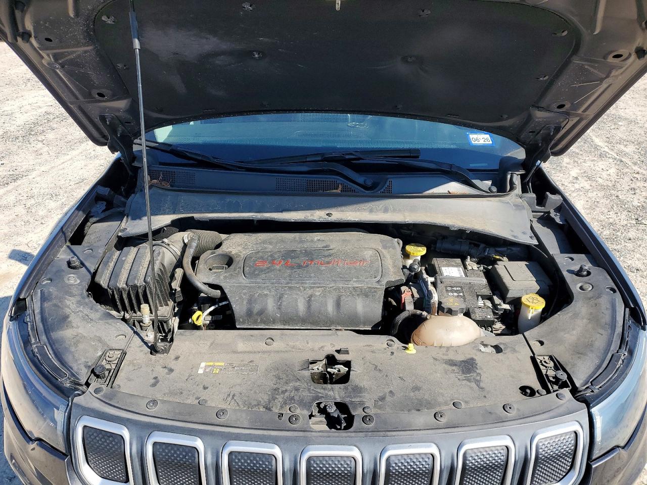 2022 JEEP COMPASS LATITUDE photo 34