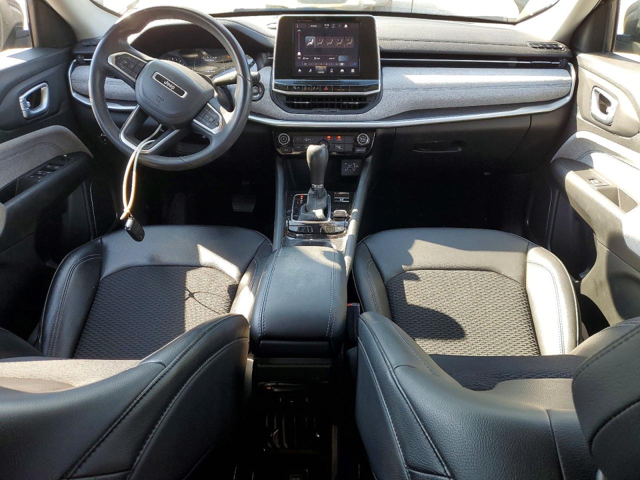 2022 JEEP COMPASS LATITUDE photo 22